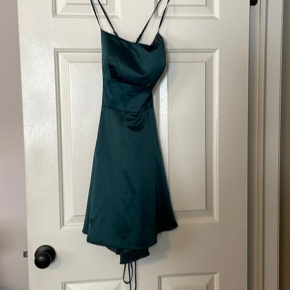 Windsor Hunter Green semi-formal dress